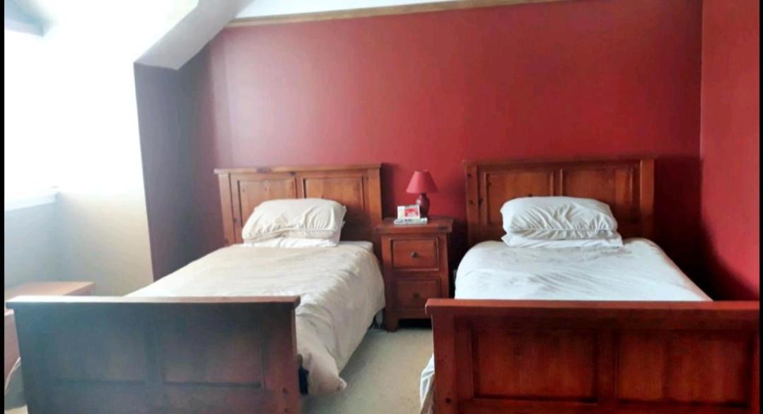 ホテル100 Year Old English Character House ティマル 部屋 写真